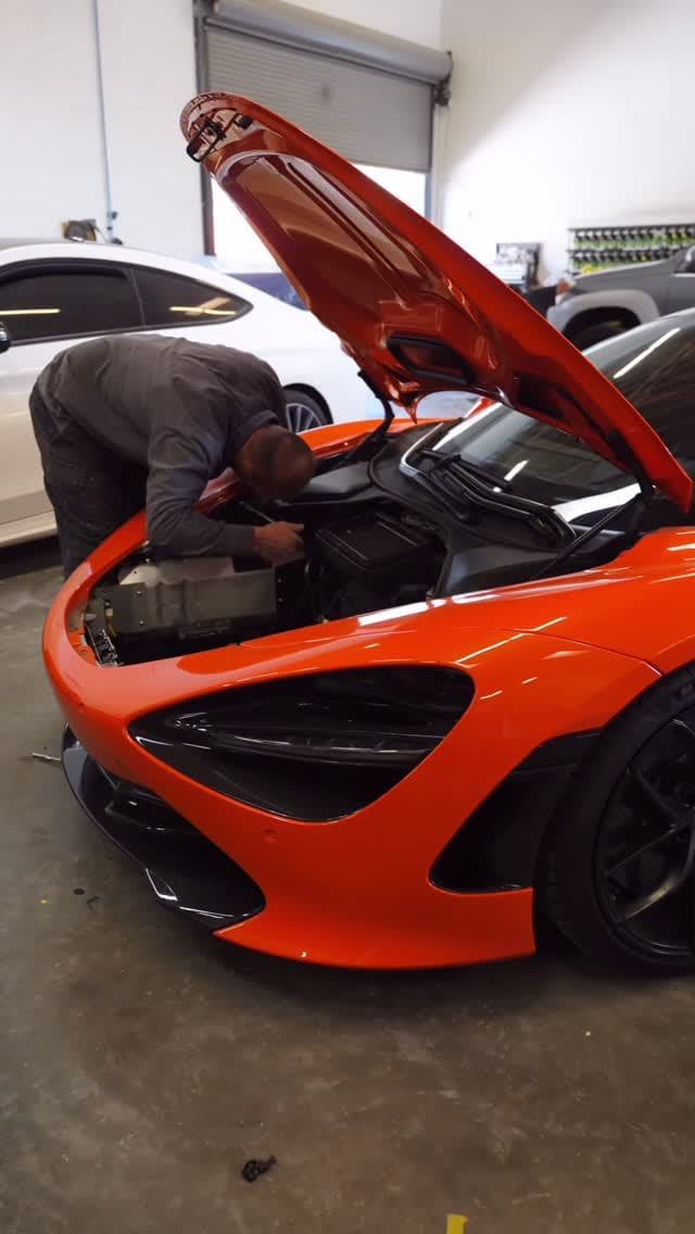 McLaren 720S: Full Carbon Install
